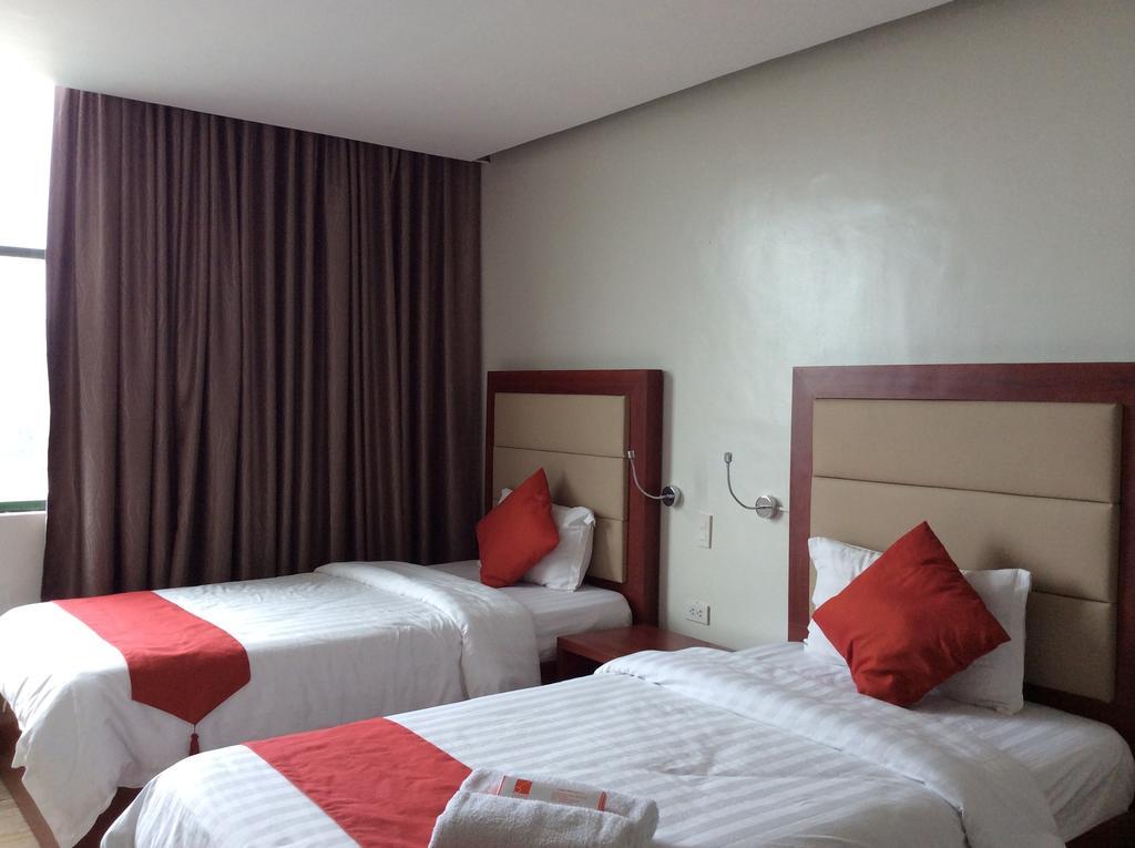 Cherry Midtown Hotel Olongapo Room photo